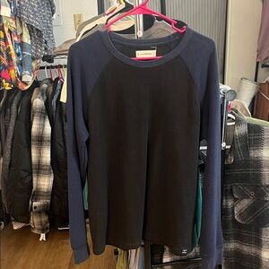 Lucky Brand Navy and Black Thermal Raglan Sweatshirt